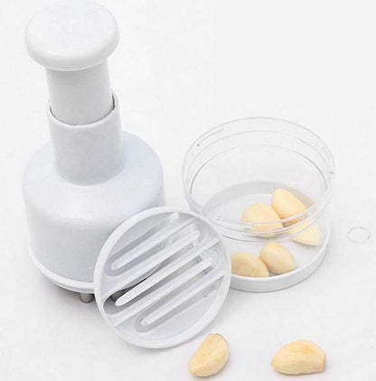 Plastic Kitchen Vegetable Chopper Pressing Cutter Slicer Peeler Dicer 21.5 x 6 x 8cm 1501 (Parcel Rate)